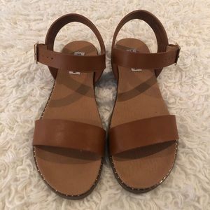Steve Madden Tesa sandals